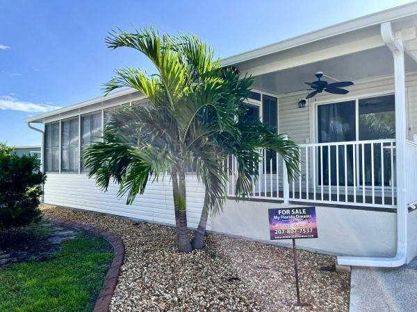 2002 Palm Harbor Manufactured Home