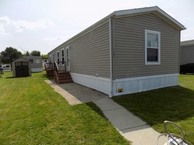 Mobile Home at 23489 Valley Dr Brownstown, MI 48134