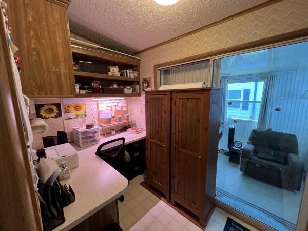 1990 Palm Harbor Manufactured Home