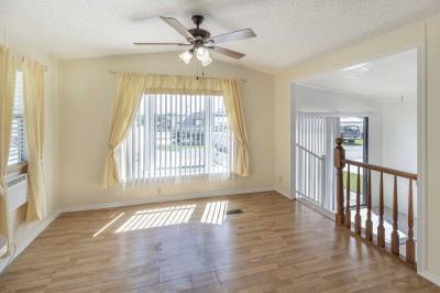 Photo 4 of 8 of home located at 1501 W Commerce Ave, Lot 102 Haines City, FL 33844