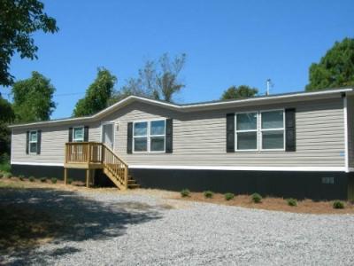 Mobile Home at 3685 County Road 1224 Vinemont, AL 35179