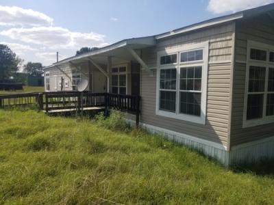 Mobile Home at 35 York Dr Paris, TN 38242