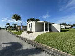 Photo 1 of 20 of home located at 206 Amsterdam Avenue (Site 1051) Ellenton, FL 34222