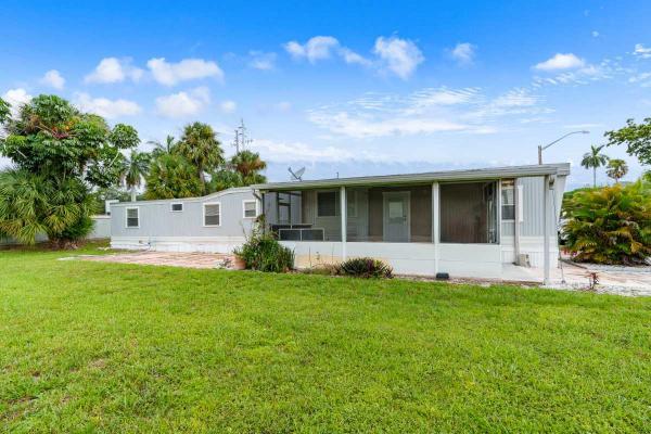 1971 PEAC HS Mobile Home