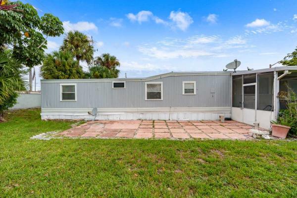 1971 PEAC HS Mobile Home