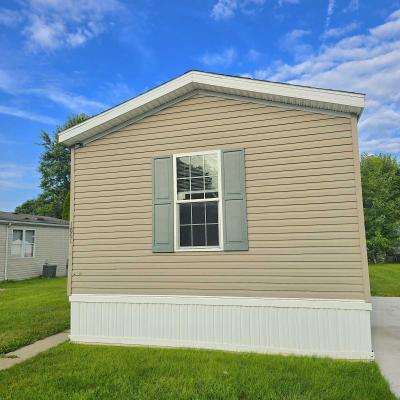 Mobile Home at 1861 Collins Ct Milford, MI 48381