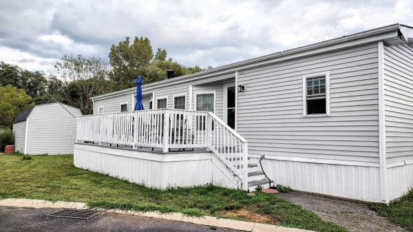 1987 Redman Manufactured Home