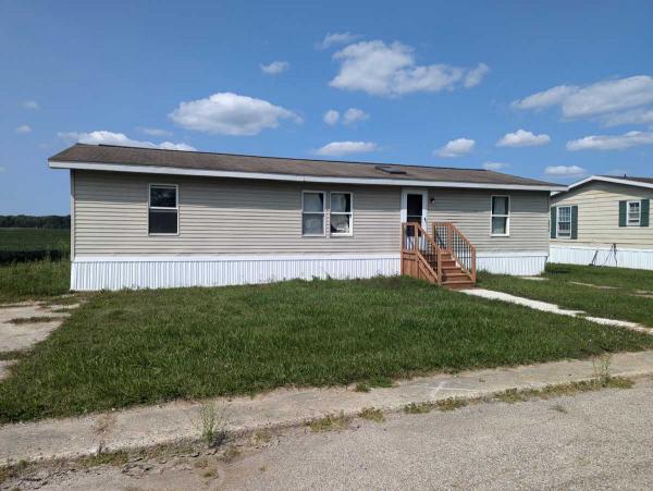 1988 Carollton Mobile Home For Sale