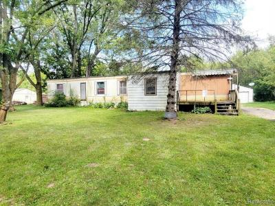 Mobile Home at 11245 Britton Rd. Byron, MI 48418