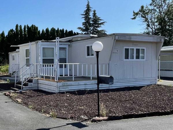 1968 Fleetwood Mobile Home