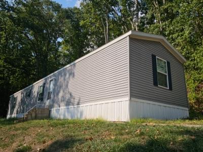 Mobile Home at 4606 Victoria Rd Charleston, WV 25313