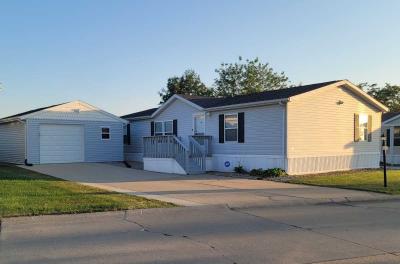 Mobile Home at 5431 Decatur St SW Cedar Rapids, IA 52404