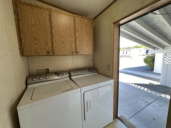 1990 Champion Meadowcreek Manufactured Home