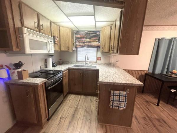 1987 Palm Harbor Manufactured Home