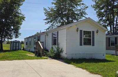 Mobile Home at 51 Davis Dr. Greenwood, IN 46143