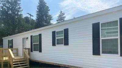 Mobile Home at 179 Canyon Morgantown, WV 26508