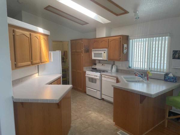 2005 Hallmark Charleston Manufactured Home