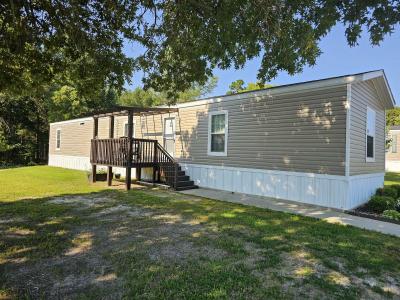 Photo 2 of 10 of home located at 686 Crossroads Park Drive Aiken, SC 29803