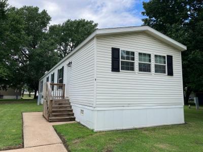 Mobile Home at 9 Mohawk Drive #G009 Park City, KS 67219