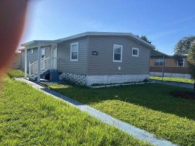 Mobile Home at 8827 Fountain Club Blvd Tampa, FL 33635