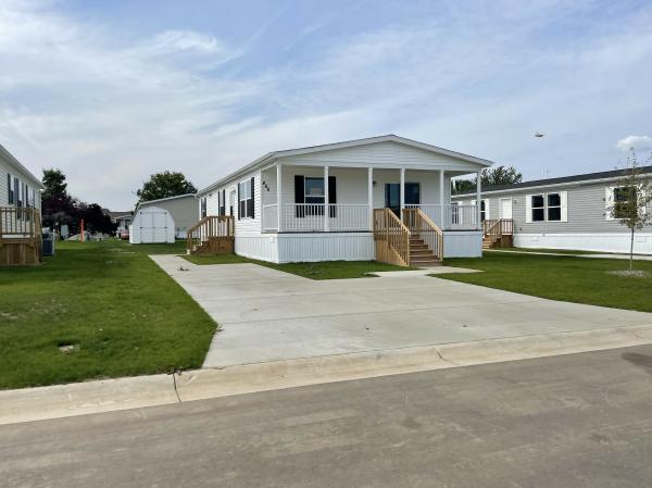 2022 Clayton 95PLH28563D Mobile Home