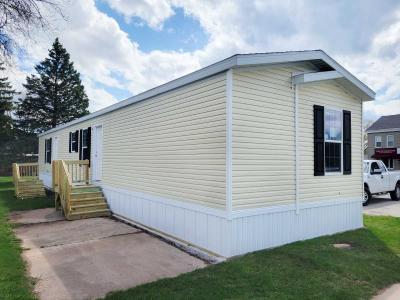 Mobile Home at 14 S. Hiawatha Circle Sheboygan, WI 53081