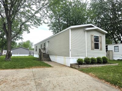 Mobile Home at 36 Pinecrest Dr. Greenwood, IN 46143