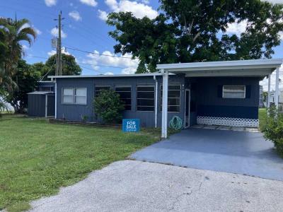 Mobile Home at 512 Poinciana Court Naples, FL 34110