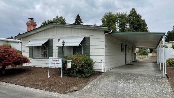 1974 Bendix  Elcar Manufactured Home