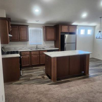 Photo 3 of 10 of home located at 300 W. Lower Buckeye Road # 42 Avondale, AZ 85323