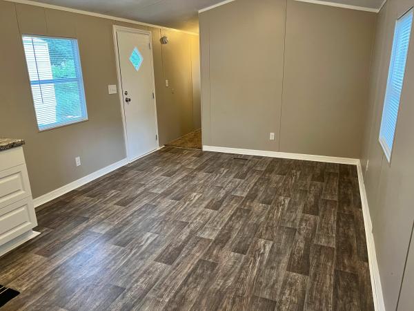 1982 Clayton Homes Inc Mobile Home For Rent