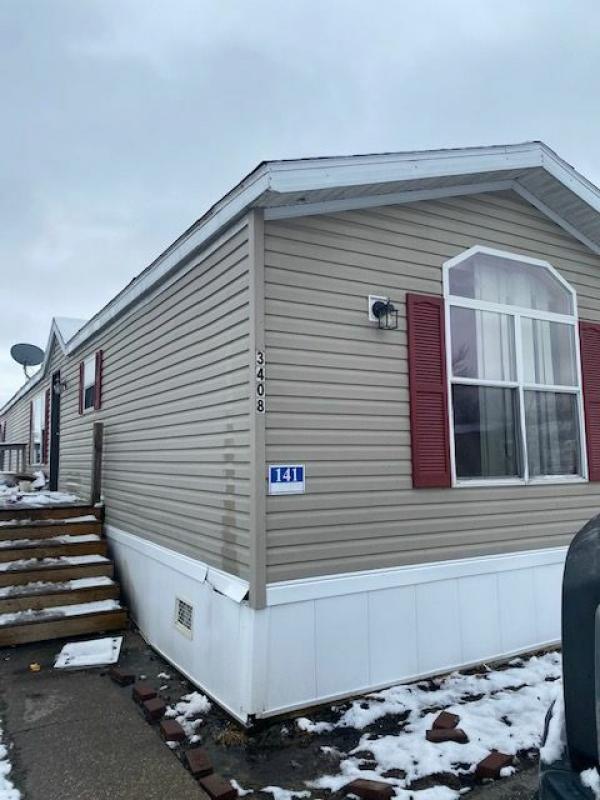 1996 Four Seasons Housing Mobile Home For Sale