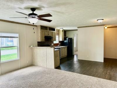 Mobile Home at 8001 Hamilton Ave Lot #18 Cincinnati, OH 45231