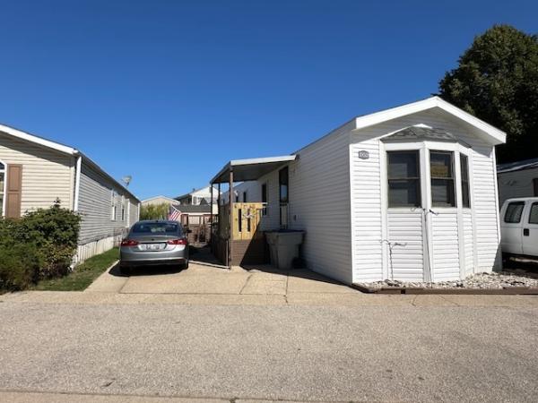 1985 Rollohome 3 bedroom Manufactured Home