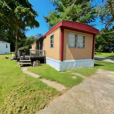 Mobile Home at 81 Deerwood Dr. Centralia, IL 62801