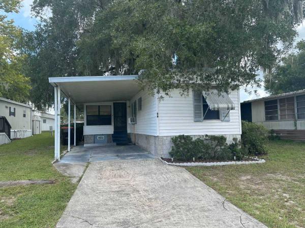 Photo 1 of 2 of home located at 5431 NE 35th Street Lot 59 Silver Springs, FL 34488