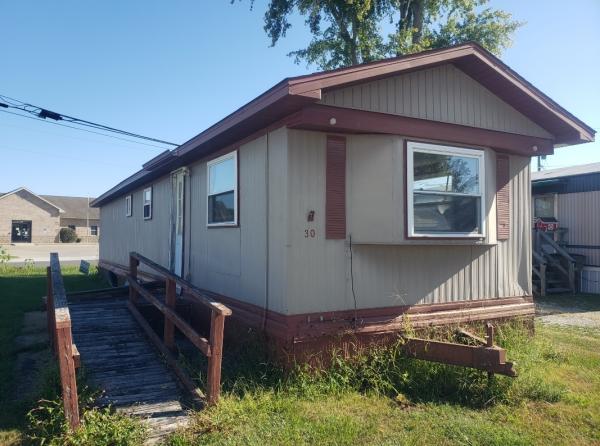 1980  Mobile Home For Sale