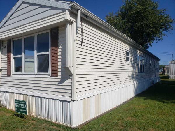 Photo 1 of 2 of home located at Lot 17 - 402 Ross St Carlinville, IL 62626