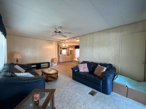 1983 Brig Manufactured Home