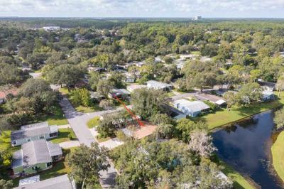 Photo 5 of 35 of home located at 10 Linden Falls Way Ormond Beach, FL 32174