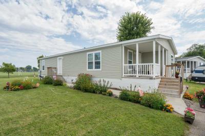 Photo 2 of 12 of home located at 1913 Lancelot Lane North Mankato, MN 56003