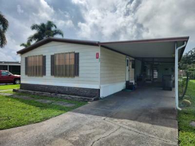 Mobile Home at 1337 Four Seasons Blvd Tampa, FL 33613