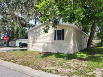 Mobile Home at 9405 Paradise Dr Tampa, FL 33610