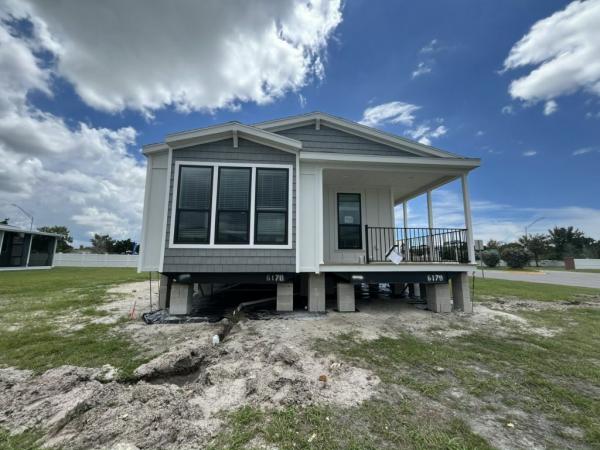 2024 Skyline - Ocala Seaside w/ Garage Mobile Home