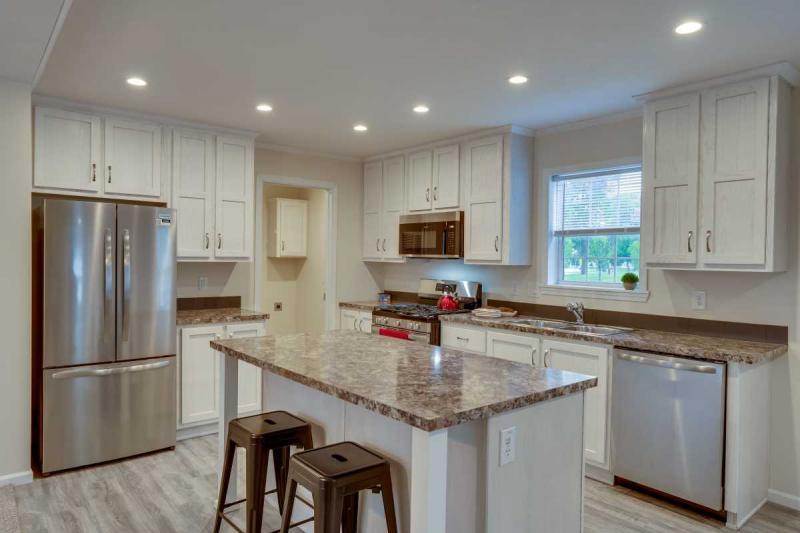 View 149 Kingsway Dr