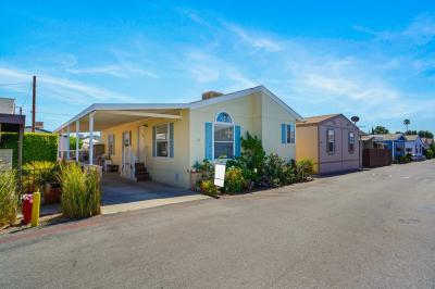 Mobile Home at 7560 Woodman Place, Spc 42 Van Nuys, CA 91405