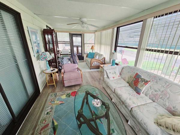 1986 Barrington Mobile Home