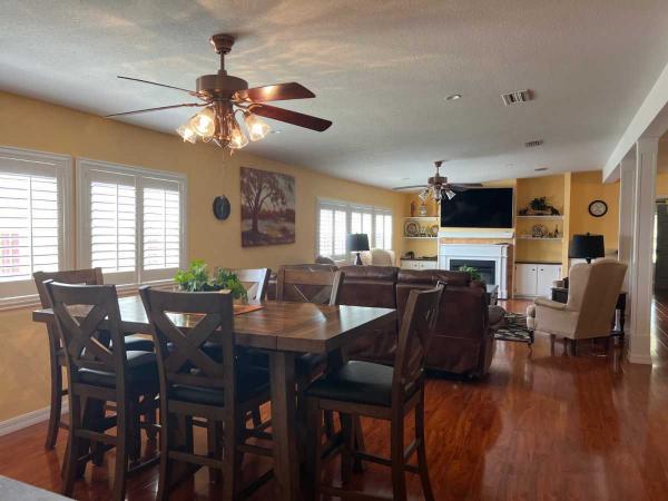 Photo 1 of 2 of home located at 657 Buttonwood Drive Sebring, FL 33872