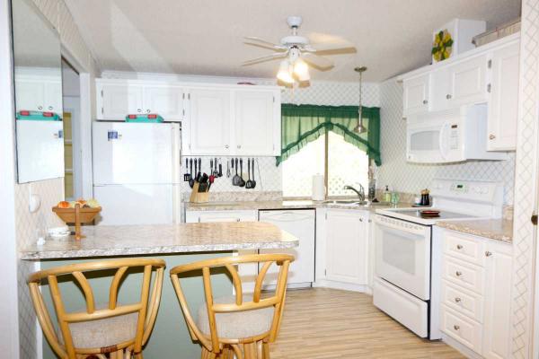 Quaint Cottage Home Near the Beaches Manufactured Home