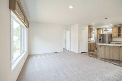 Photo 3 of 34 of home located at 7610 W Nob Hill Blvd #201 Yakima, WA 98908